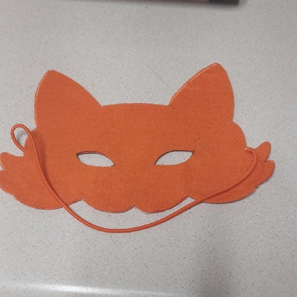 Sequin Fox Mask - Picture 2 of 2